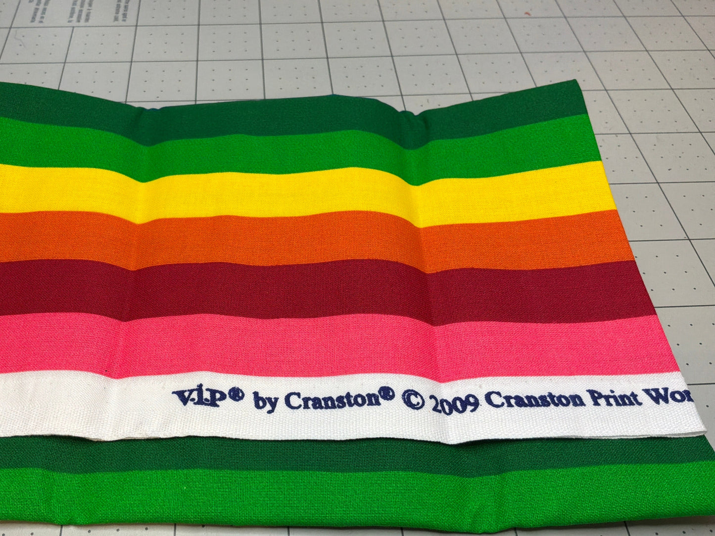 Strips VIP by Cranston(vintage) Fat Quarter