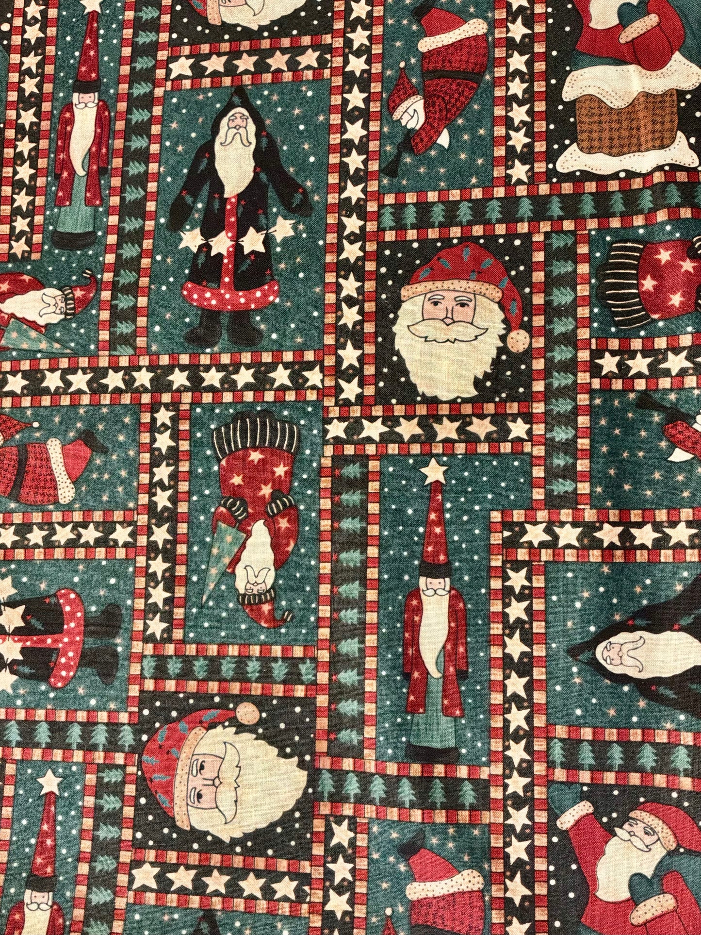 Mums the Word Christmas Vintage Single Yard Cut