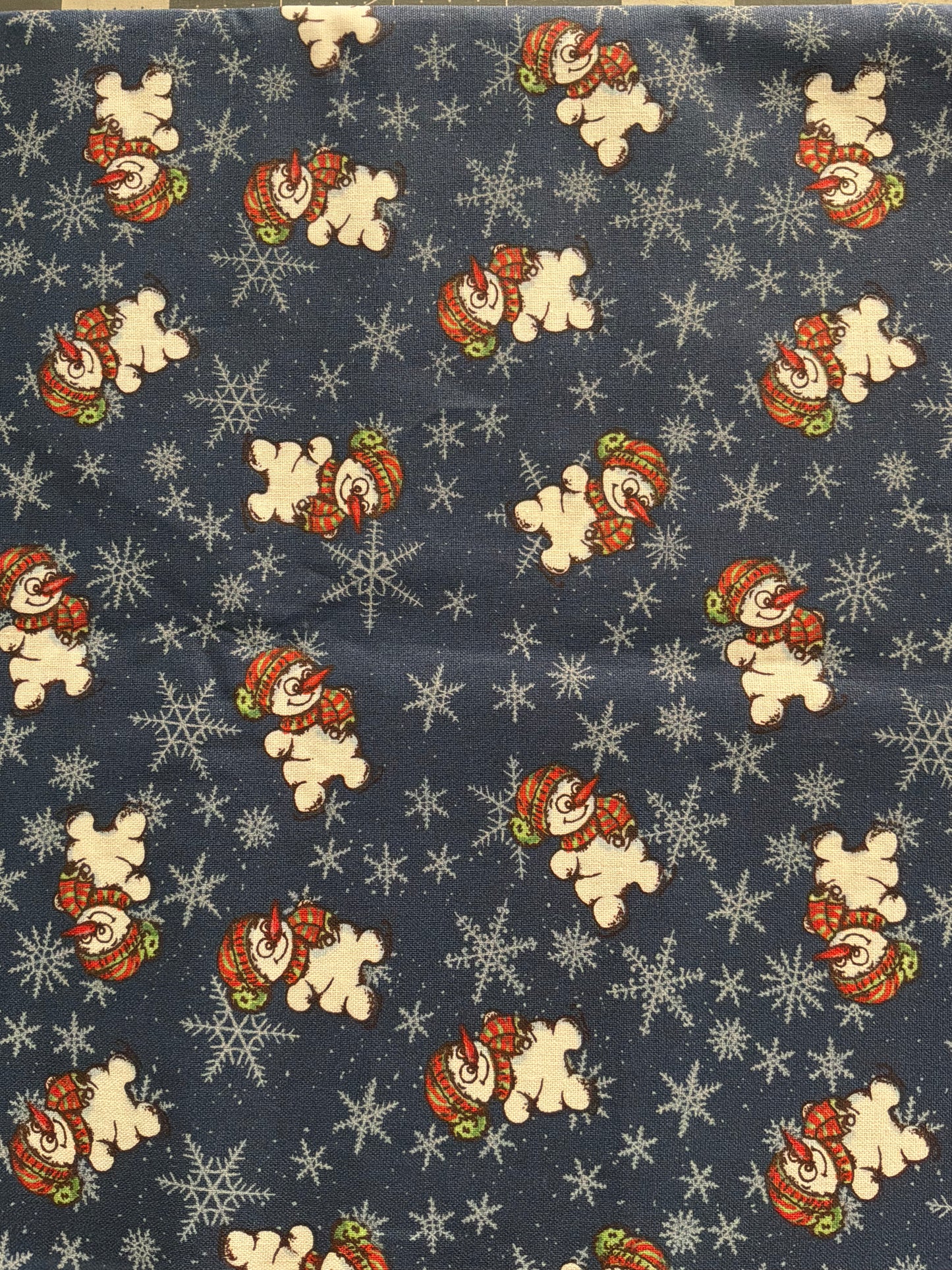 MDG Blue Snowmen