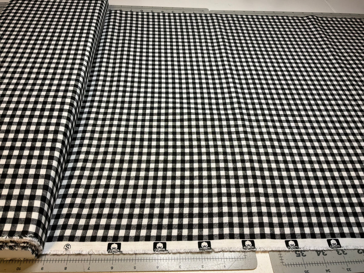 Keepsake Calico Black White Gingham Fabric 100% Cotton Small Check Quilting Fabric Farmhouse Cottage Sewing Fabric