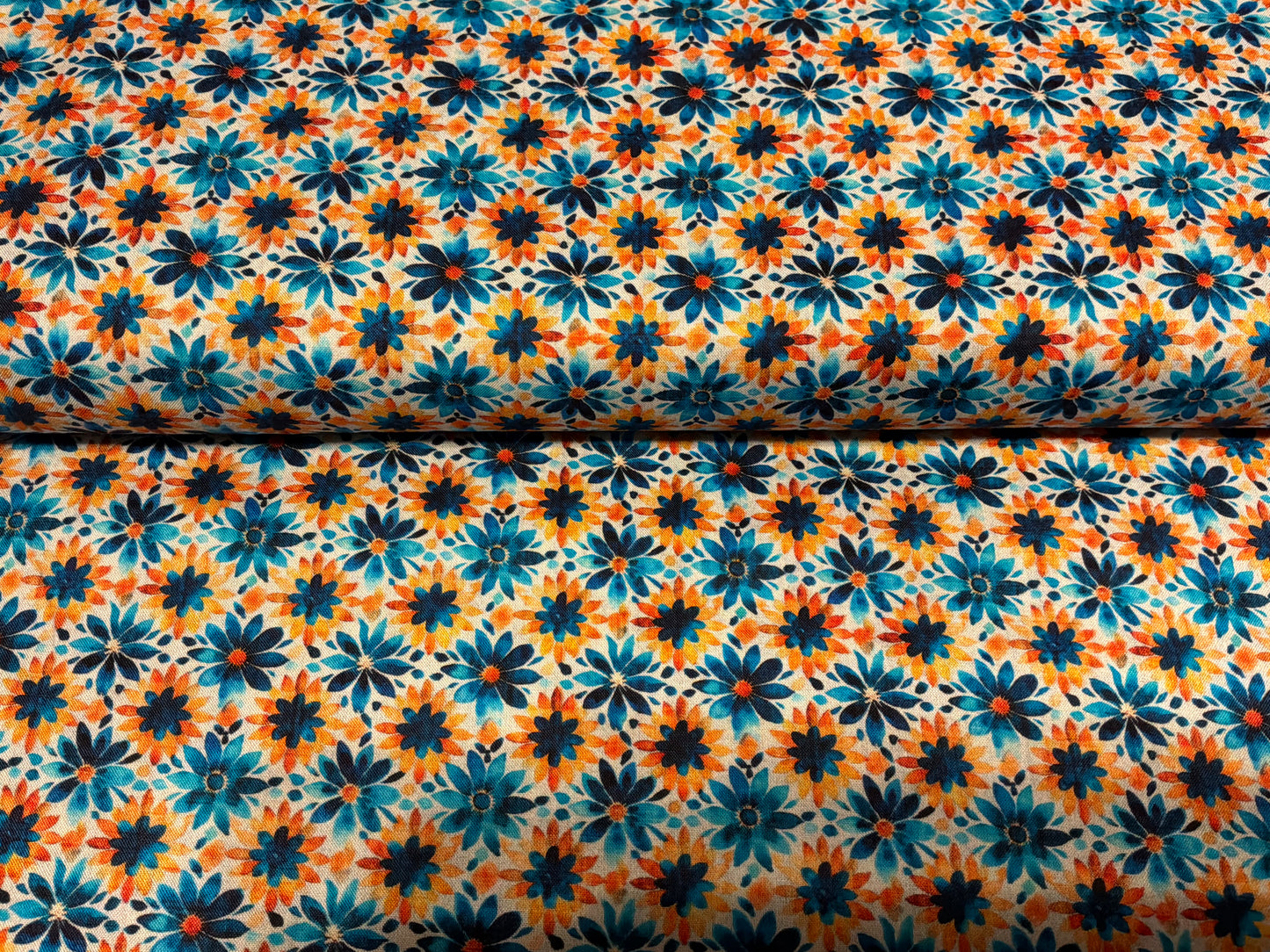 QT Fabrics Oasis Tiny Floral – Blue