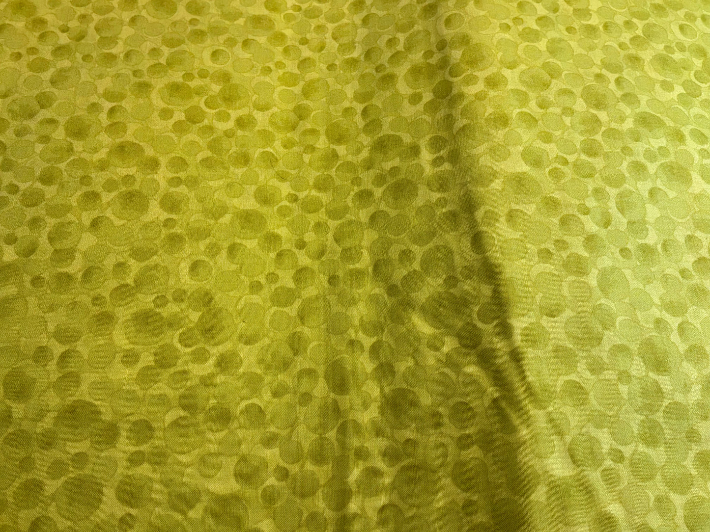 Lewis & Irene – Threaded With Love: Bumbleberries (Fresh Green)