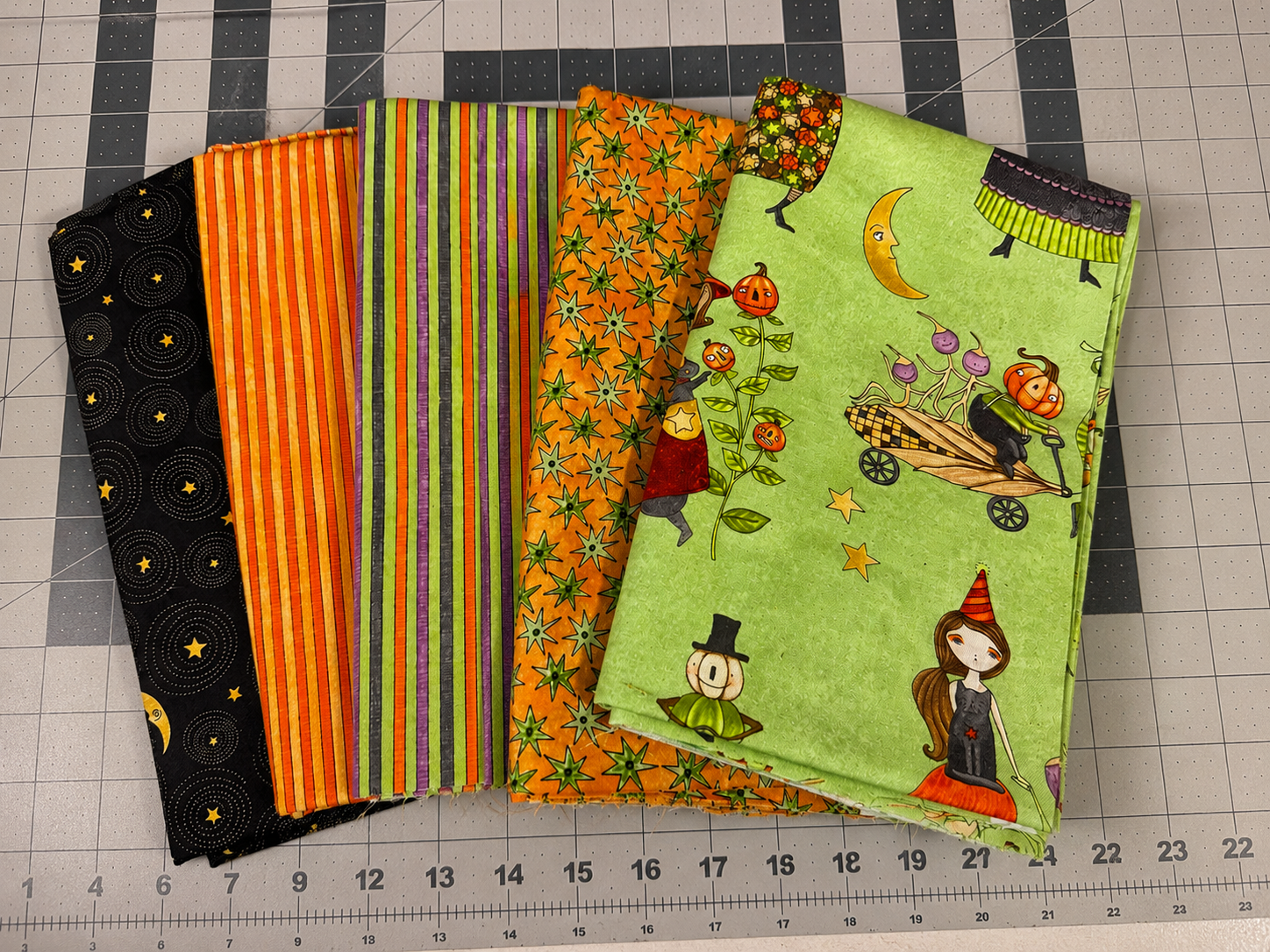 One Yard Bundle of Ghoul Friends